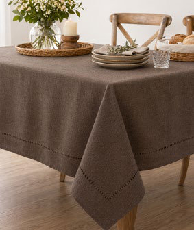 Mantel Liso Láser Cut 160X250 Cm Café